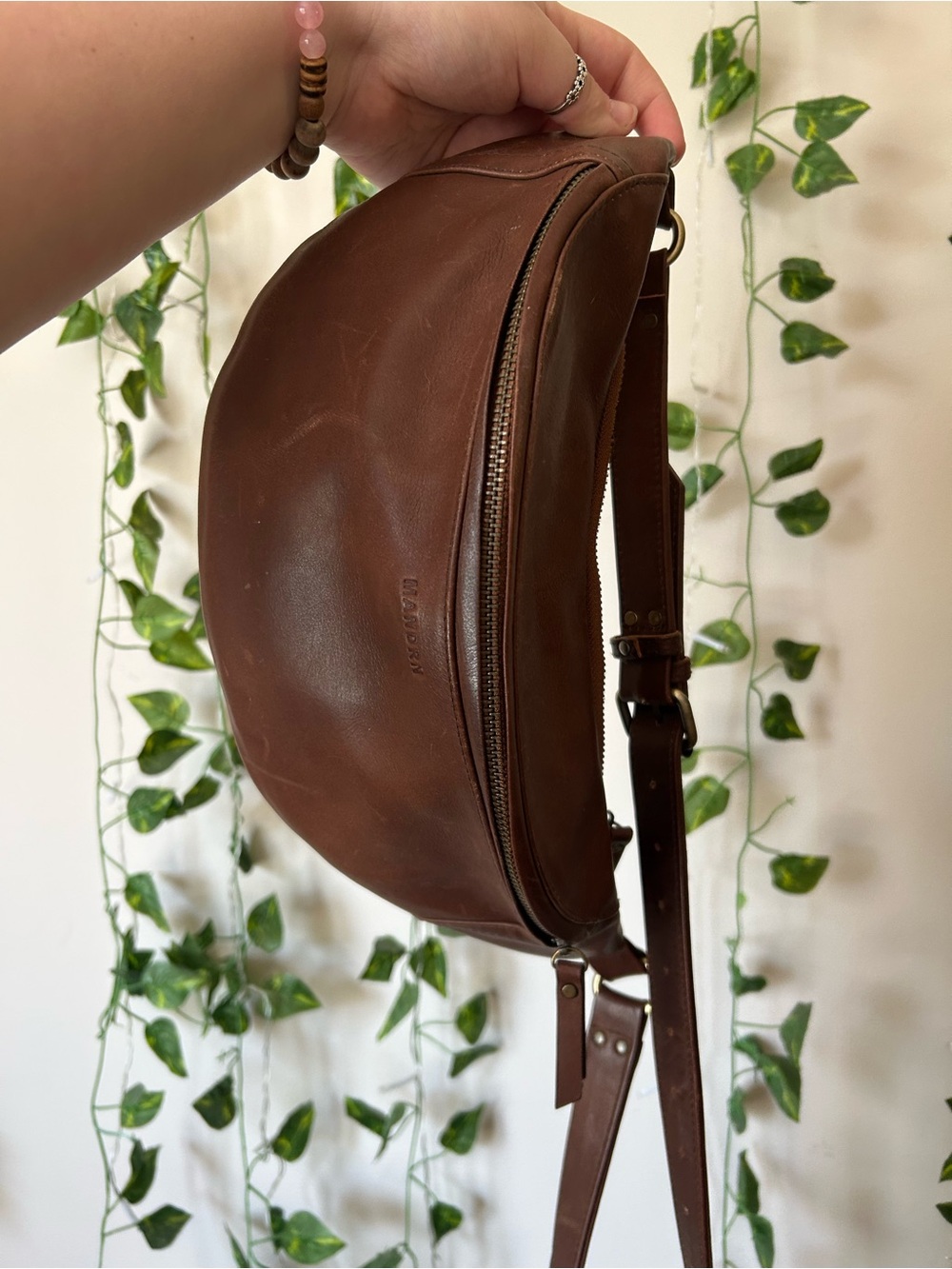 MANDRN Atlas - Saddle Dark